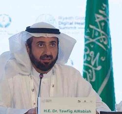 دولة الإمارات تحدد موعد عودة التجارة مع قطر