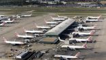 مطار هيثرو يرجئ خططاً لإضافة مدرج ثالث