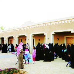 حملة تطوعية لتنظيف «جبل الشعبة»