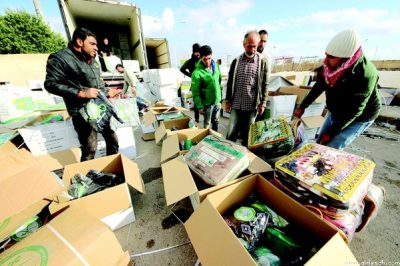 الحملة السعودية توزع المساعدات الإغاثية