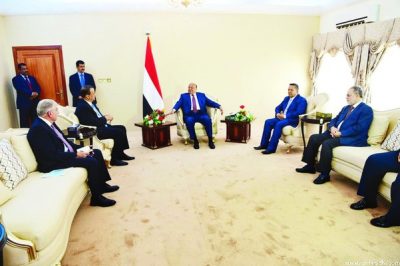 الرئيس اليمني يستقبل المبعوث الأممي