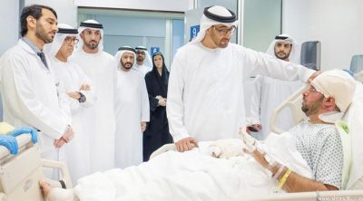 الشيخ محمد بن زايد يزور مصابي تفجير قندهار