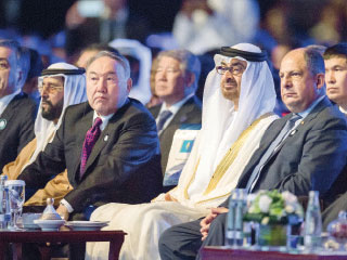 محمد بن زايد يفتتح الدورة العاشرة من القمة العالمية لطاقة المستقبل