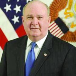 ننخفاض قيمة الصفقات العقارية خلال شهر ربيع الأول 1438 هـ إلى 22.14 مليار ريال