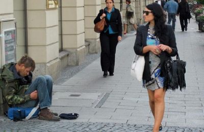 ألمانيا من الدول الغنية في العالم، لكن الهوة بين الغني والفقير