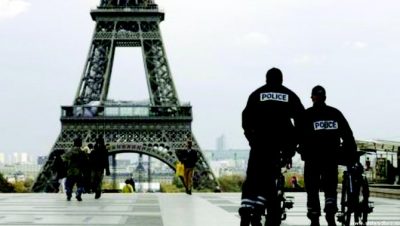 فرنسا اتخذت إجراءات أمنية مشددة  لحماية عدد من الأماكن الحساسة