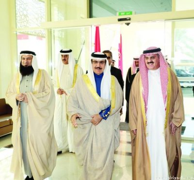 الأجهزة الأمنية البحرينية  تمكنت من تحديد هوية ع المشتبه بتورطهم في مساعدة مرتكبي العملية الإرهابية