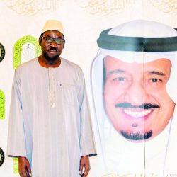 الرئيس العام لشؤون المسجد الحرام والمسجد النبوي يستقبل نخبة من أهل الصف الأول من المصلين بالمسجد النبوي الملازمين له