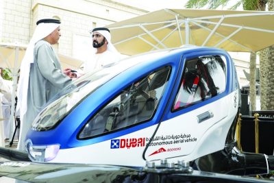 الشيخ محمد بن راشد: تجربة الطائرة تغيير ذكي نوفره لإسعاد الناس