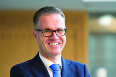 بنك دبي التجاري، تتجاوز المليار2016