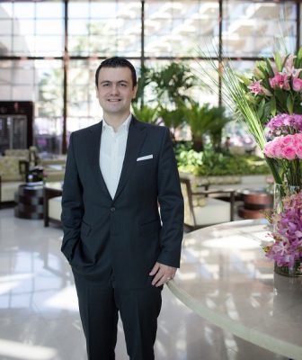 مجموعة فنادق ريكسوس تعلن عن تعيين جينك انفيردي مديراً عاماً لفندق ريكسوس النخلة