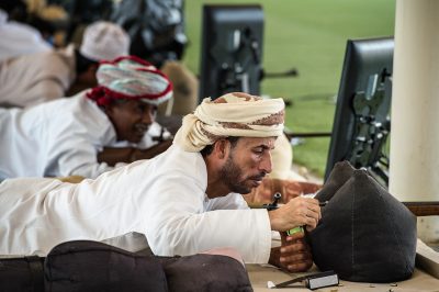 انطلاقة قوية لحجز بطاقات النهائيات في بطولة فزاّع للرماية المفتوحة للجنسين بالسكتون