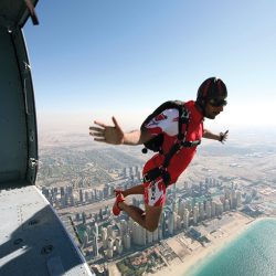 تمتاز مدينة اكادير بشواطئ ساحرة