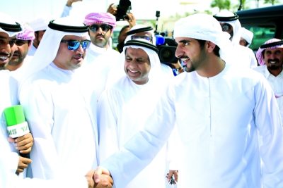 الشيخ حمـدان بن محمـد يشهد انطلاقة مهرجــــــان المرموم للهجن