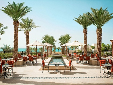 منتجع سانت ريجس السعديات يطلق عروضاً صيفية مميزة للعطلات