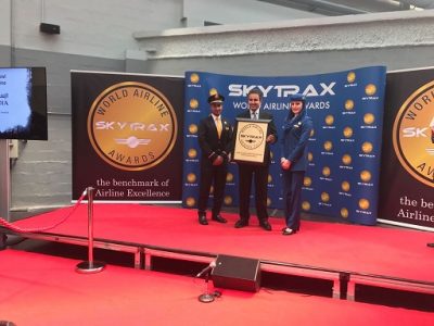 “السعودية” تفوز بجائزة شركة الطيران الأكثر تحسناً في العالم