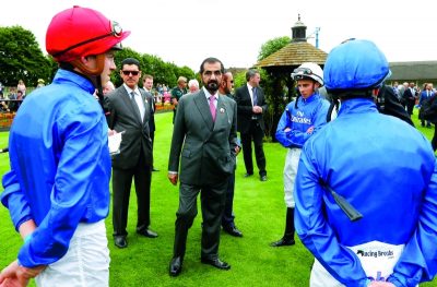 الشيخ محمد بن راشد يشهد إنجازات خيول الإمارات في «نيوماركت»