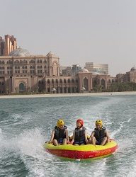 “أون ذا غو”: دبي من أكثر مدن العالم جذباً للسياحة