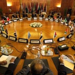 منع ثلاث شركات تأمين وأربعة وكلاء من إصدار وبيع وثائق المركبات