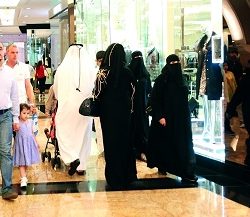 الشيخ محمد بن زايد: التأهيل المتخصص يحقق الأهداف الاستراتيجية