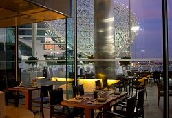 قصر الإمارات يرحب بضيوفه في مطعم “باربيكيو  القصر”