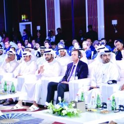 الشيخ منصور بن محمد يفتتح ملتقى الطائرات بلا طيار