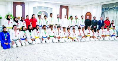 الشيخ محمد بن زايد يحفز أبطال الإمارات للجـوجيتسو لمزيد من التقدم