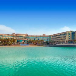 حديقة الإمارات للحيوانات  تستعد لموسم عطلات  المدارس بعروض وبرامج ترفيهية وعائلية خاصة