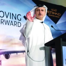 تعاون بين مطاري أبوظبي الدولي وبكين