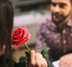 منتجع “سانت ريجس السعديات” في أبوظبي :  سحر الطبيعة على شاطئ البحر