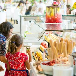 سلطنة عمان تحتفل بيوم السياحة العربي