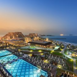 منتجع “سانت ريجيس السعديات” يُطلق برنش الطعام الآسيوي