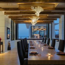 فندق ماريوت داون تاون أبو ظبي  يحصد جائزة “مطعم الستيك هاوس المُفضّل”