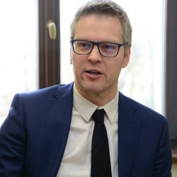 “الإمارات” تخصص 6 طائرات تحمل ملصق “عام زايد” لخدمة القارات الست