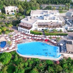 مراكز التسوق في دبي تشهد نشاطاً كبيراً