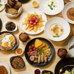 الخطوط السعودية: طائرة بعثة الأخضر ليست تابعة لنا