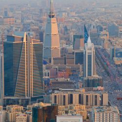 وزير خارجية قبرص يطّلع على إنجازات سوق أبوظبي العالمي