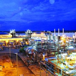 شاهد بالفيديو : قلعة القطن في تركيا نقطة جذب سياحي