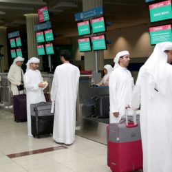 الشيخ محمد بن راشد يصدر ثلاثة قرارات يحدد آليات رد الضريبة للسياح