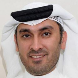 الشيخ أحمد بن سعيد يستعرض تطورات قطاع الشحن والخدمات اللوجستية مع «نافال»