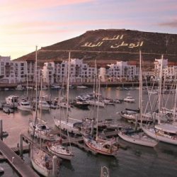 هواتف آيفون الجديدة تتوفر في دولة الإمارات 21 سبتمبر