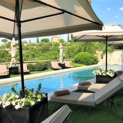 انسحاب فرسان الإمارات بسـبب الفوضى والقرارات المضطربة