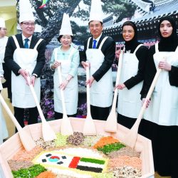 عبدالله النعيمي: «تحدي القراءة» أكبر مشروع معرفي عربي