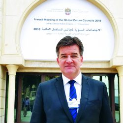 الإمارات وفرنسا تبحثان الفرص والحوافز الاستثمارية