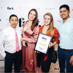 الأميرمشعل بن ماجد محافظ جدة يوقع اتفاقية تقديم خدمات بريدية  لمحافظة جدة