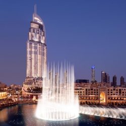1.6 % نمو السائحين الدوليين في دبي وأبوظبي خلال 8 أشهر