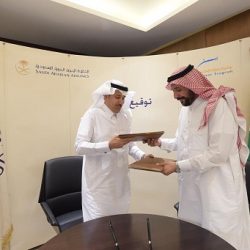 الأمير مشعل بن ماجد محافظ جدة  يتسلم تقرير دوريات الأمن بمحافظة جدة لعام 1439هـ