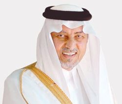 بن صقر يقدم ورشة الرسم الانطباعي بأدبي جدة