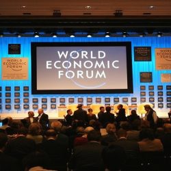 الامير الدكتور العميد فيصل بن محمد بن ناصر دور مظاهرات الحقوق والحريات فى الارهاب العالمي الجديد