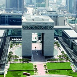 “مرور جدة” يعلن الطرق البديلة لتقاطع التحلية مع المدينة